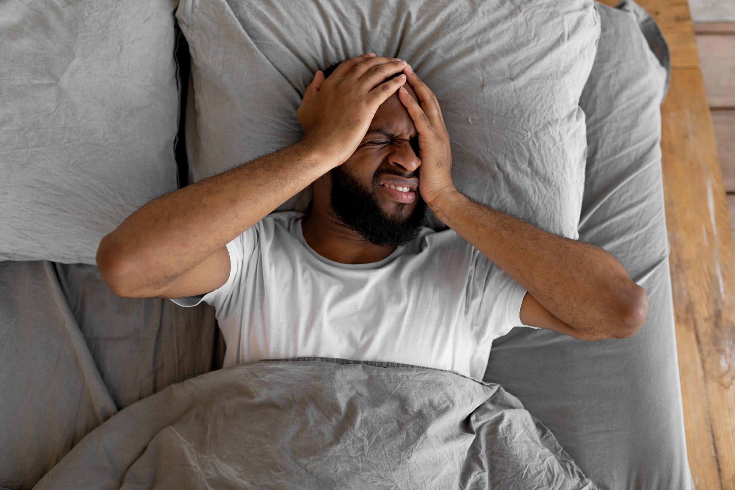 Resaca emocional: qué es, síntomas y cómo superarla