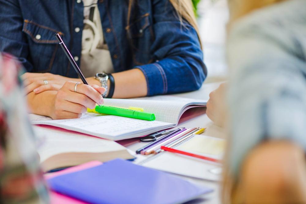 Me pongo nervioso al estudiar: 7 consejos de un Psicólogo para evitarlo