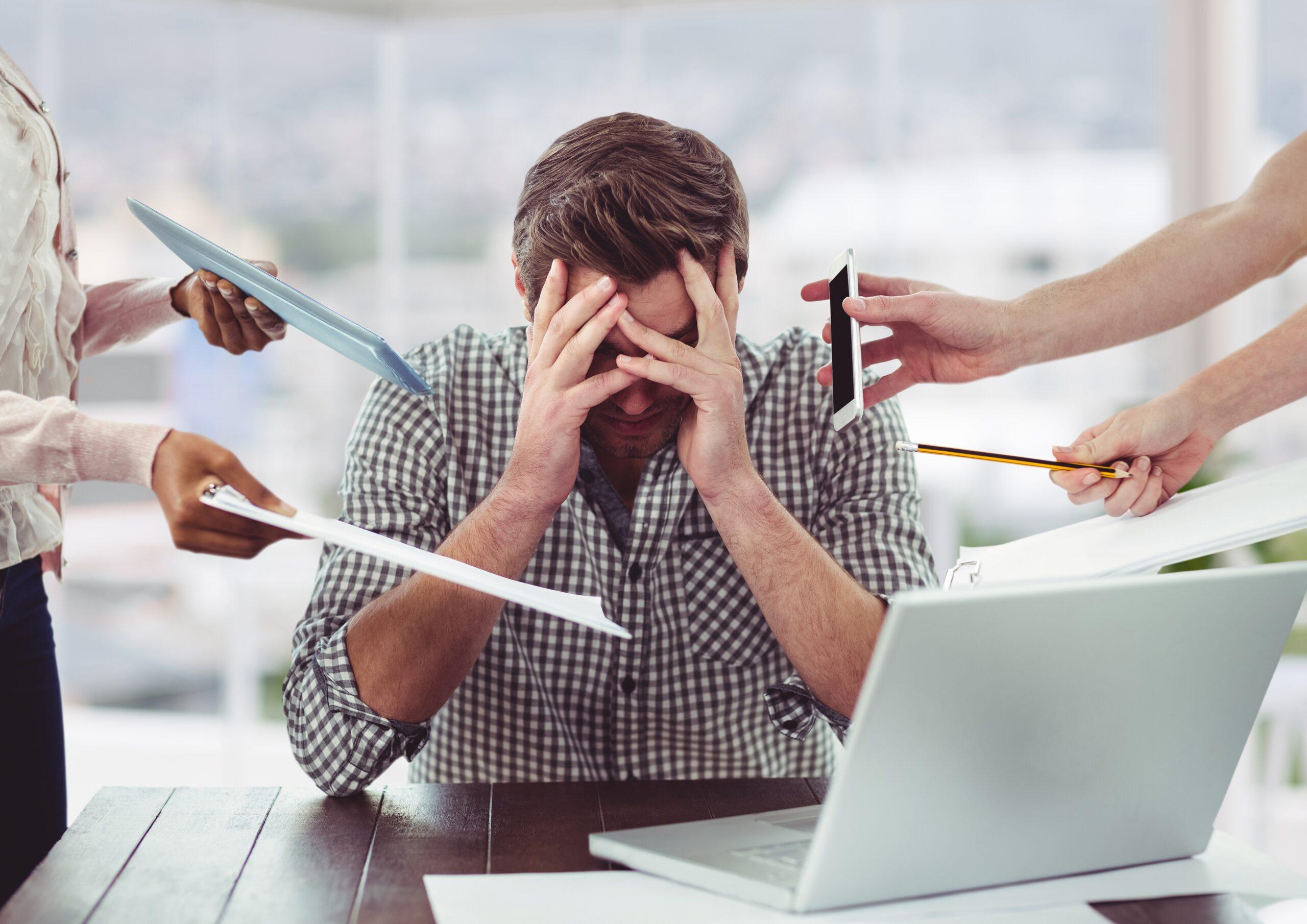 ¿Por qué ir a terapia si tienes ansiedad laboral?